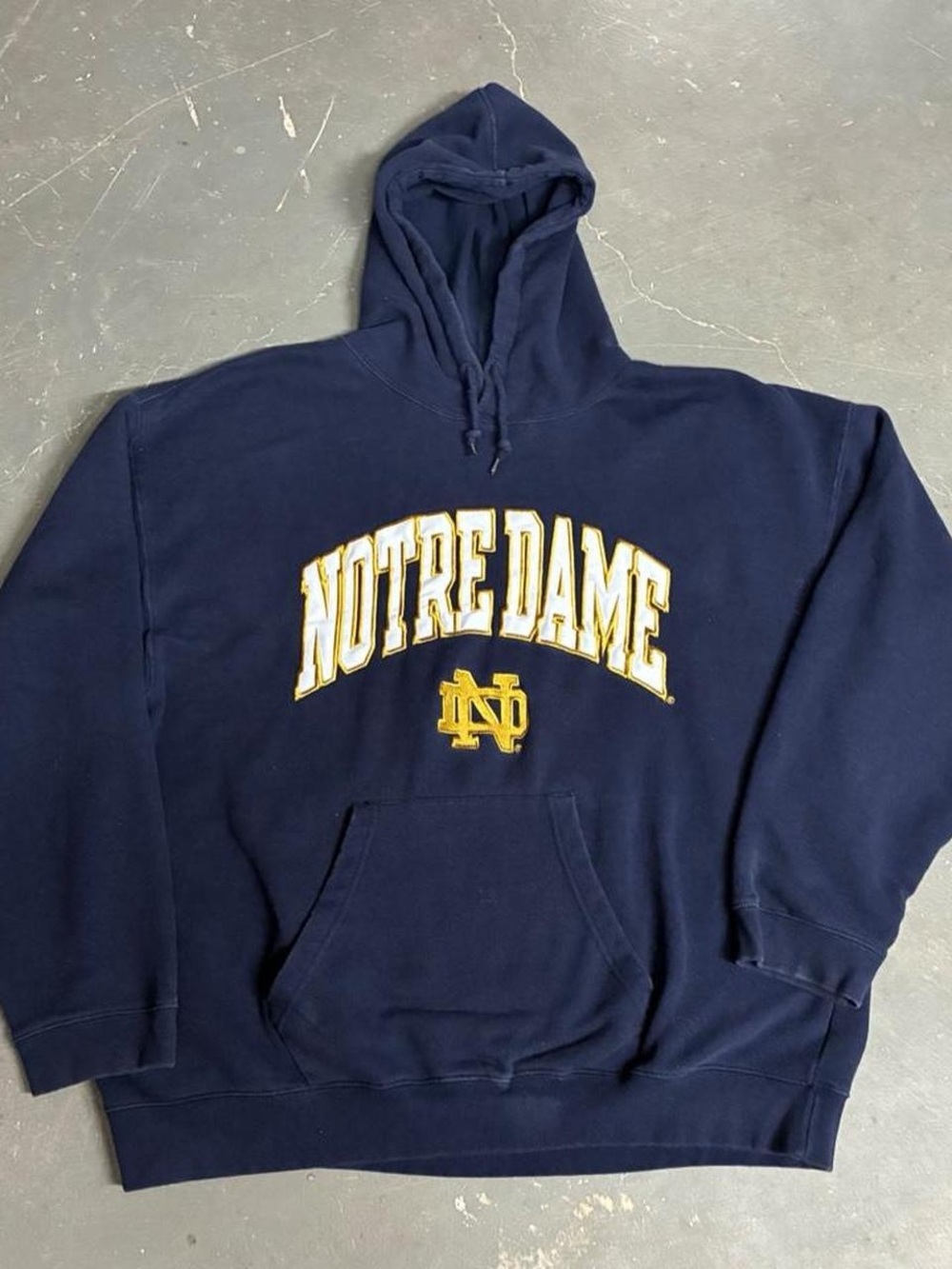 Vintage Notre Dame Heisman Collection Reebok Men’s 2XL Boxy Sweatshirt Football